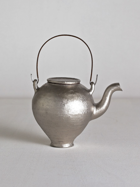 platinum teapot
